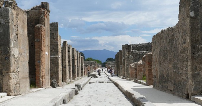 Wycieczka na Południe Włoch - Neapol, Pompeje i Wezuwiusz