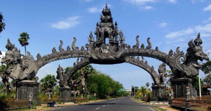 Wycieczka po wyspie Jawa i Bali